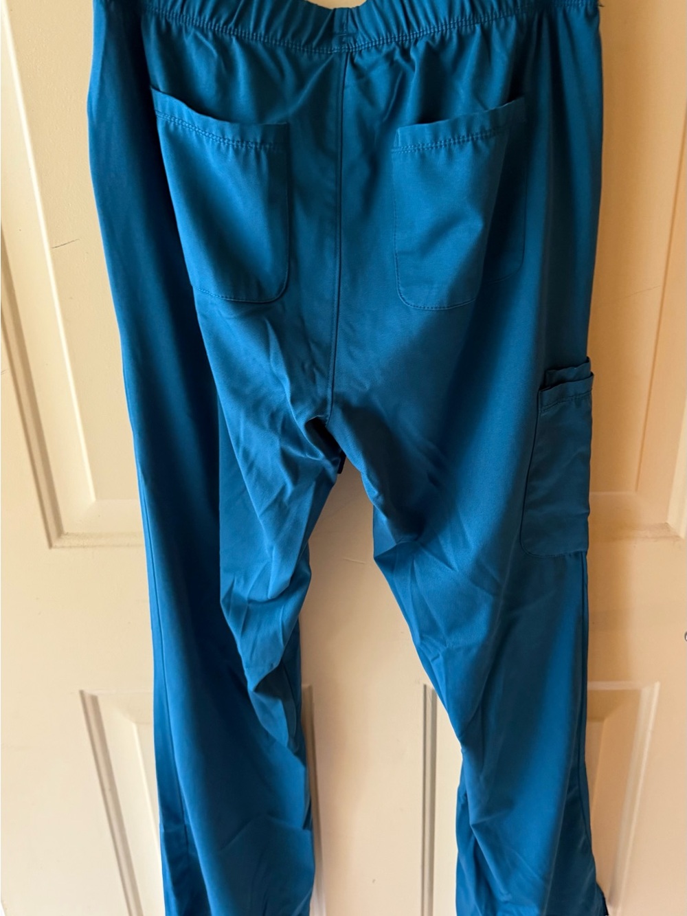 healing hands Caribbean blue V-Neck Scrub Top and Pants - Picture 5 of 5